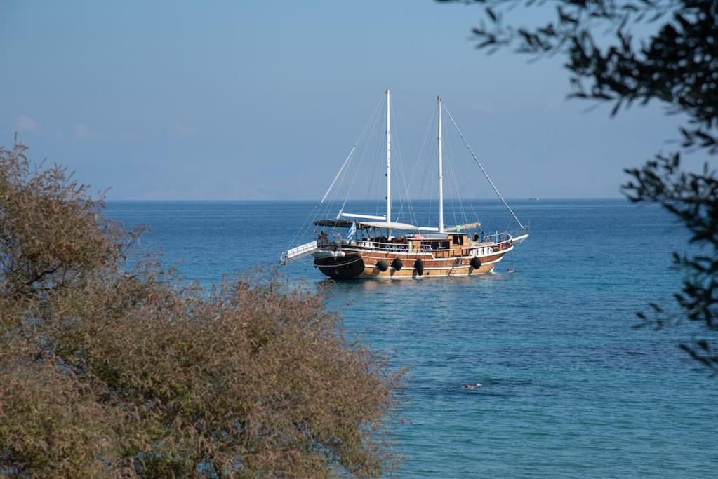 Boukari Blu Studio Boukari Beach Mpoukaris Exteriör bild